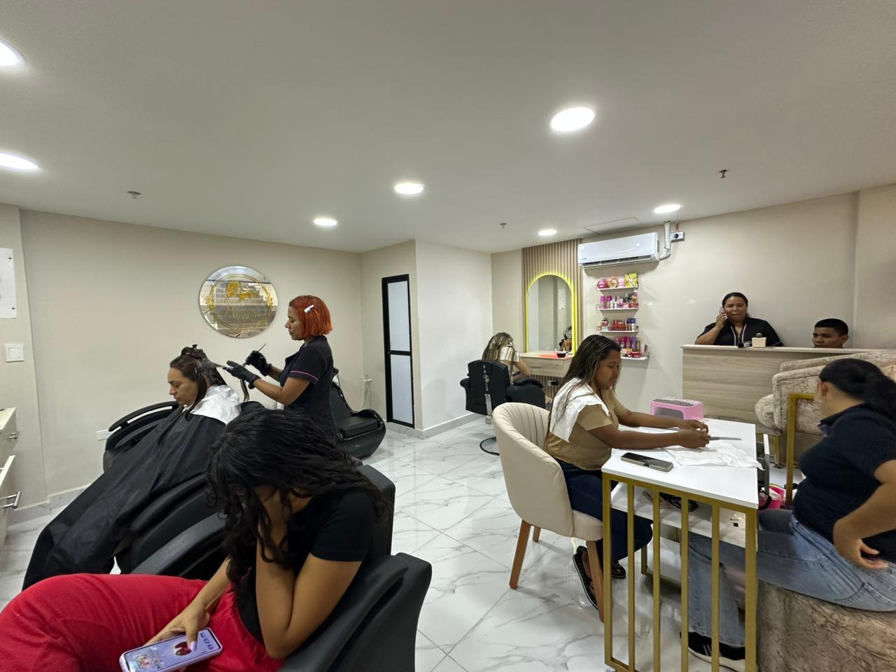 Fondo tienda Blindaje Salón