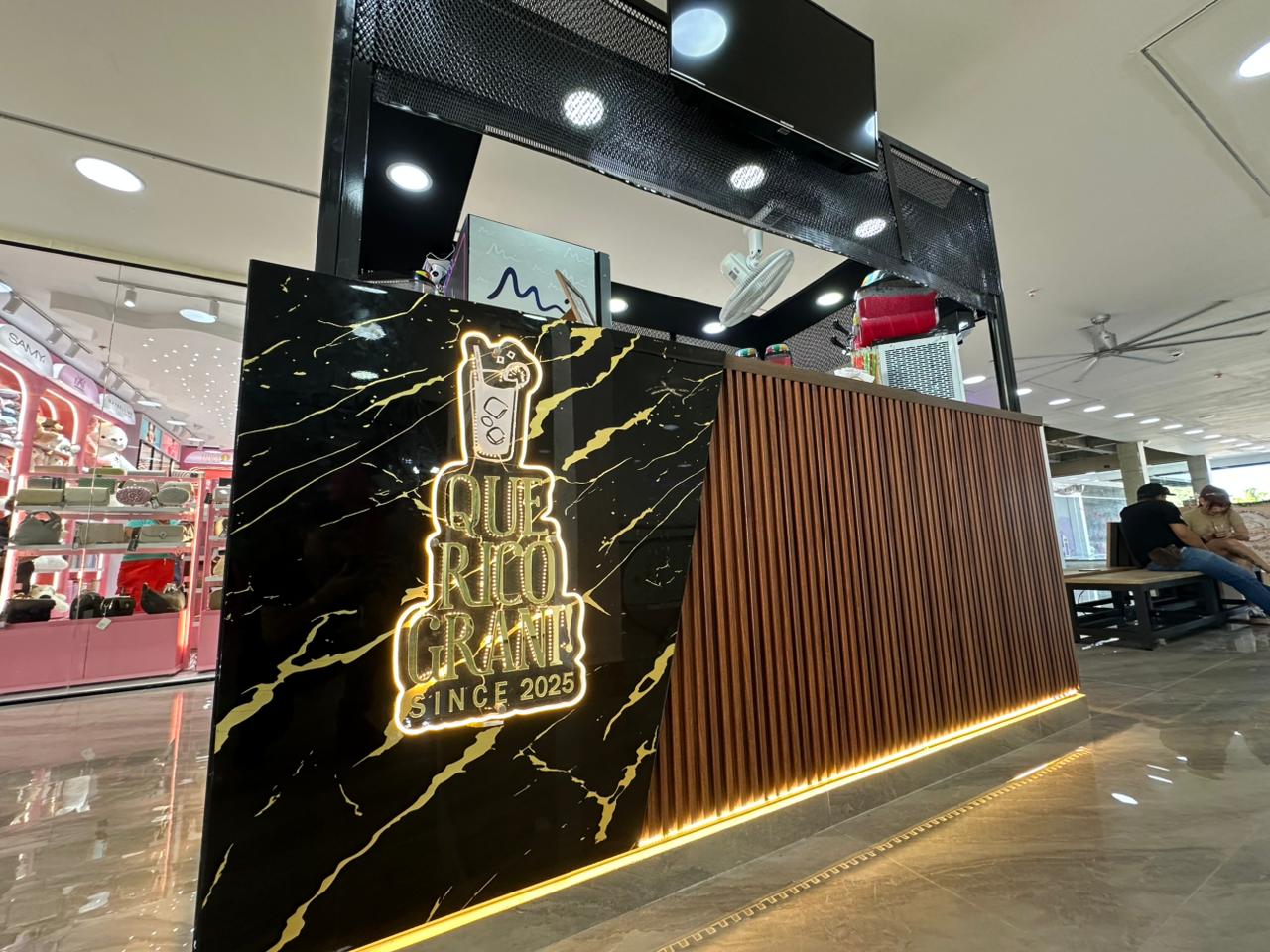 Fondo tienda que rico grani